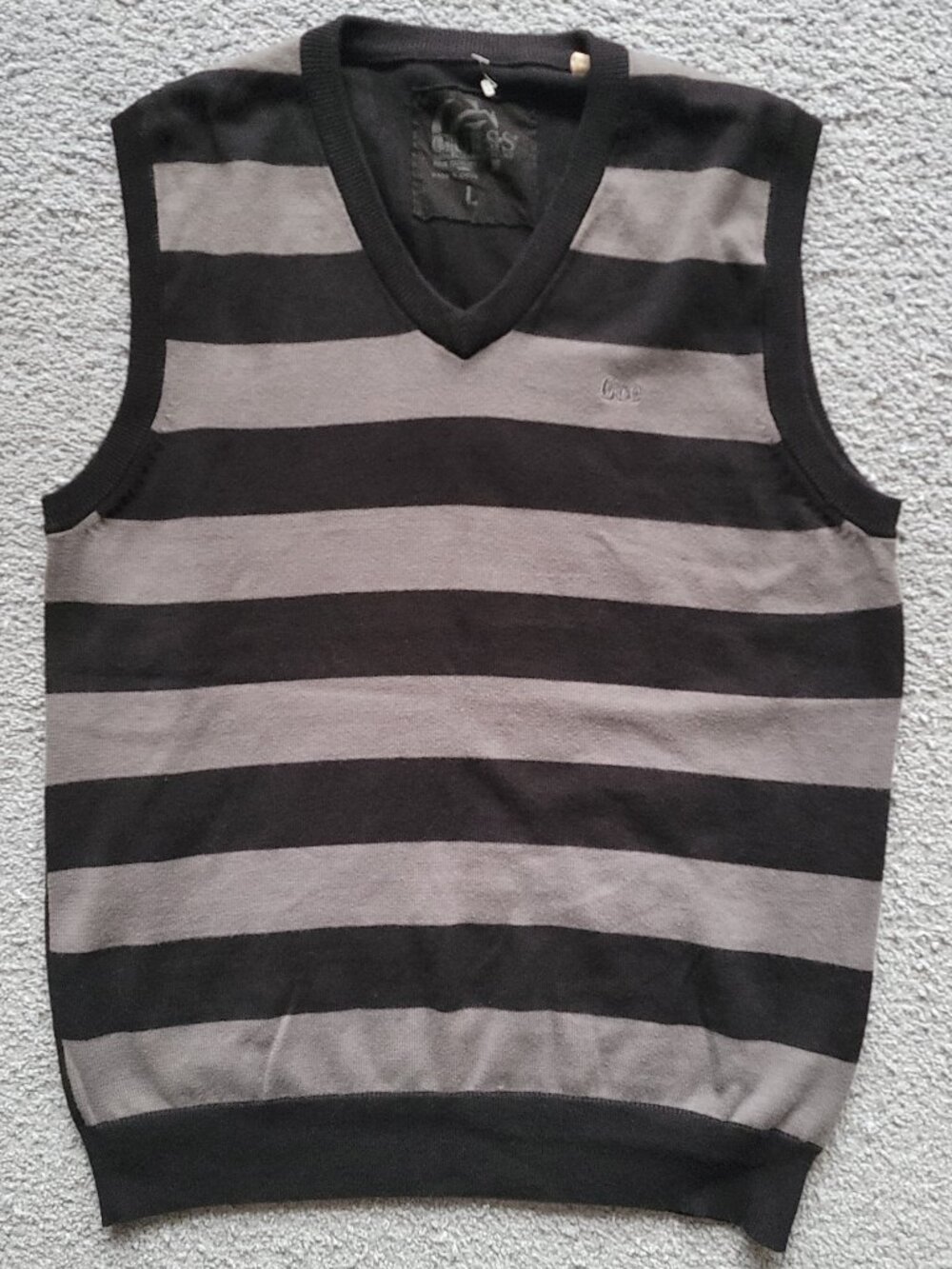 Vintage Y2K Guess Striped V-Neck Sweater Vest - Tagged Large, Fits like Small